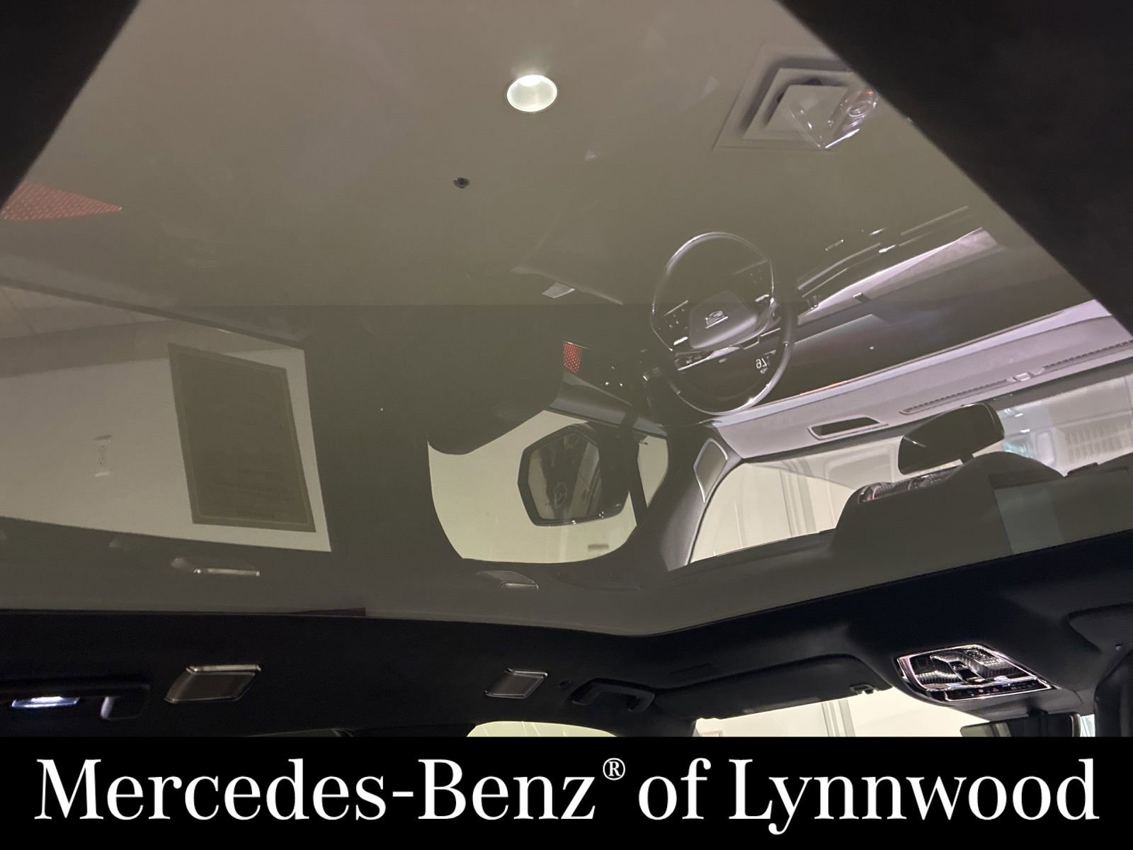 Used 2025 Cadillac Escalade IQ Sport 2 AWD/4WD image 13