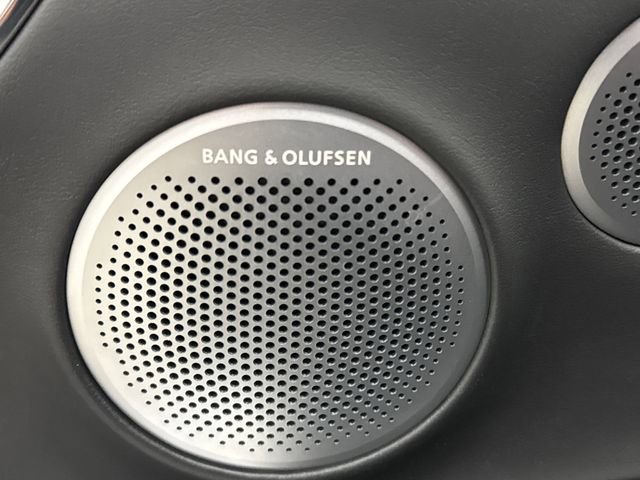 Used 2025 Genesis GV80 2.5T Advanced image 28