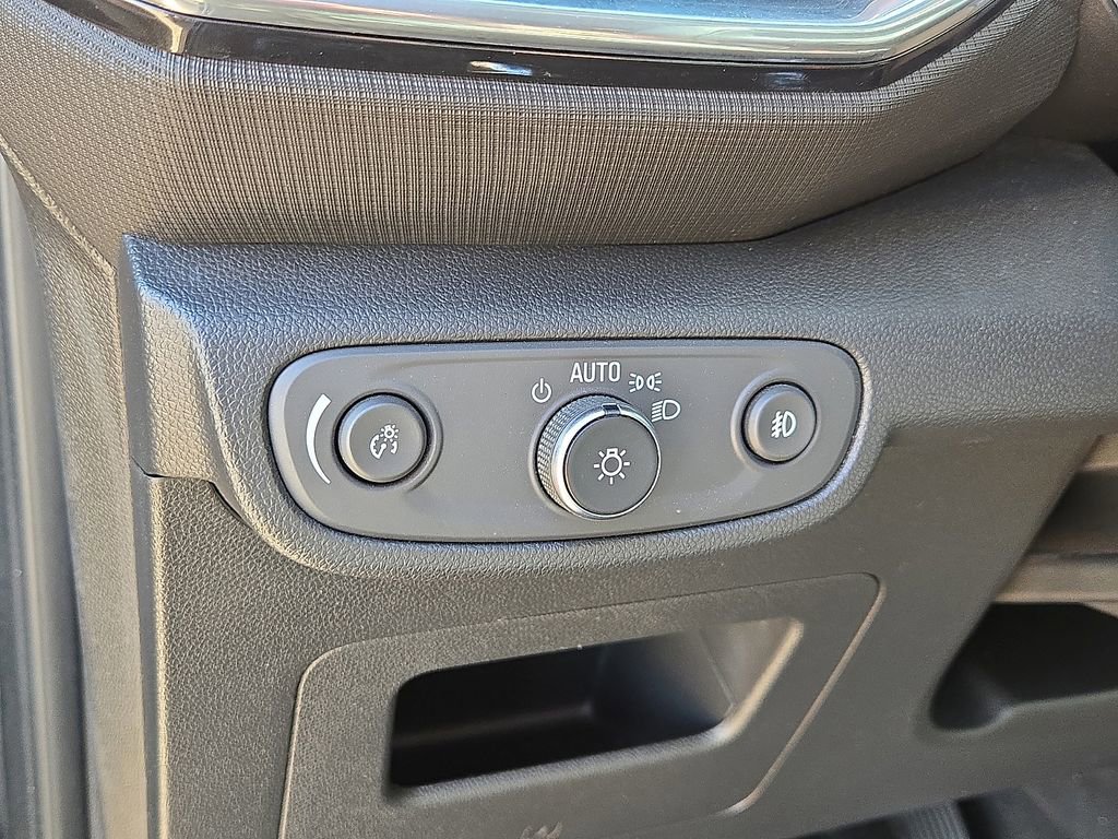 Used 2022 Chevrolet TrailBlazer LT w/ Convenience Package image 25