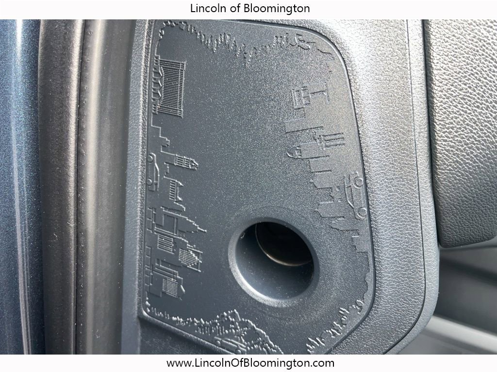 Used 2022 Ford Expedition Max Limited image 29