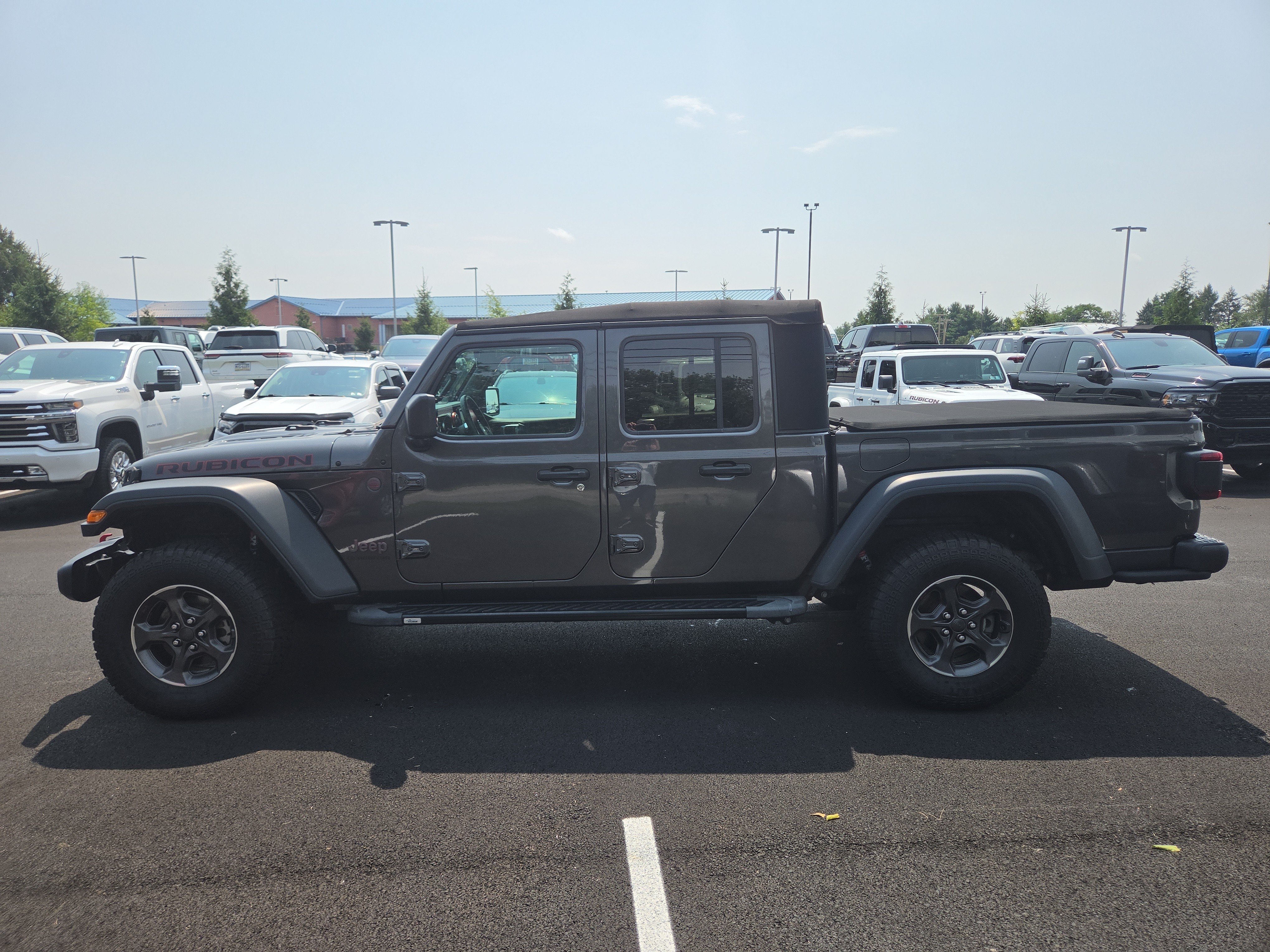 Used 2020 Jeep Gladiator Rubicon AWD/4WD image 10