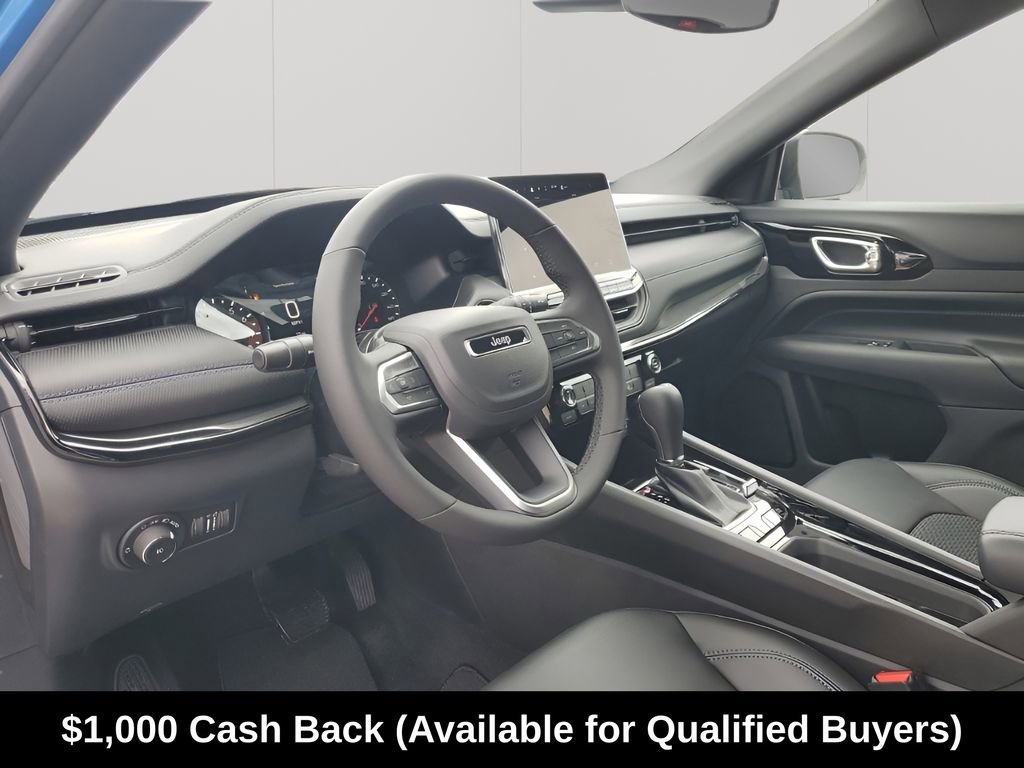 New 2026 Jeep Compass Latitude AWD/4WD image 31