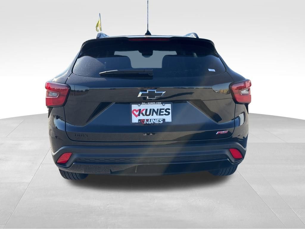 New 2026 Chevrolet Trax RS w/ Sunroof Package image 8