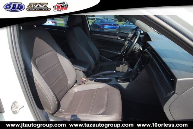 Used 2021 Volkswagen Passat 2.0T R-Line FWD image 14