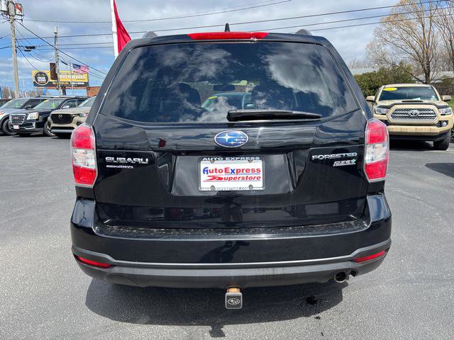 Used 2016 Subaru Forester 2.5i Premium w/ All-Weather Package image 6