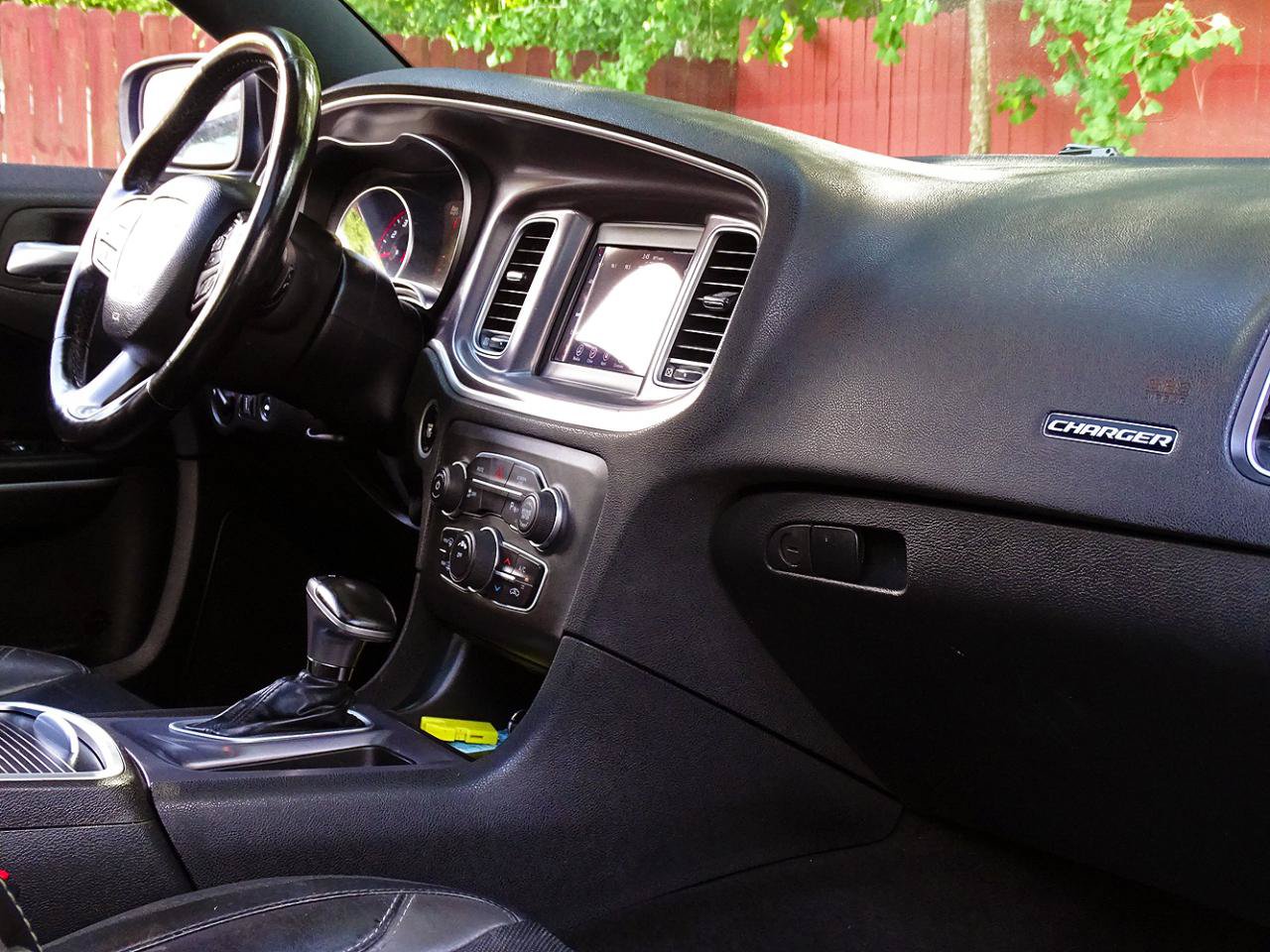 Used 2021 Dodge Charger SXT w/ Leather Interior Group RWD image 32