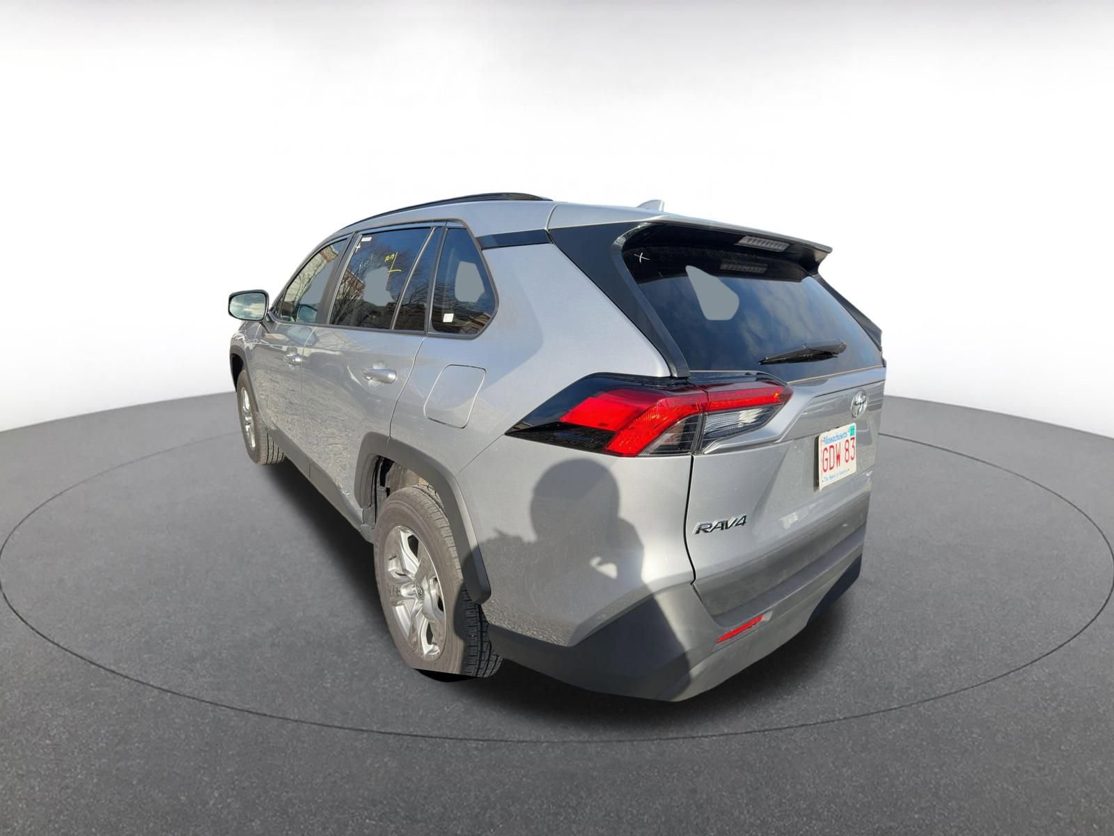 Used 2025 Toyota RAV4 LE image 5