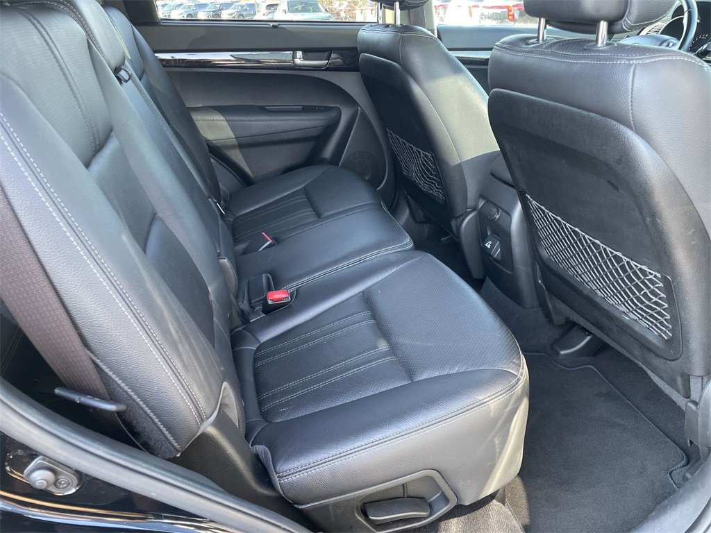 Used 2014 Kia Sorento SX w/ 3rd Row Package image 24