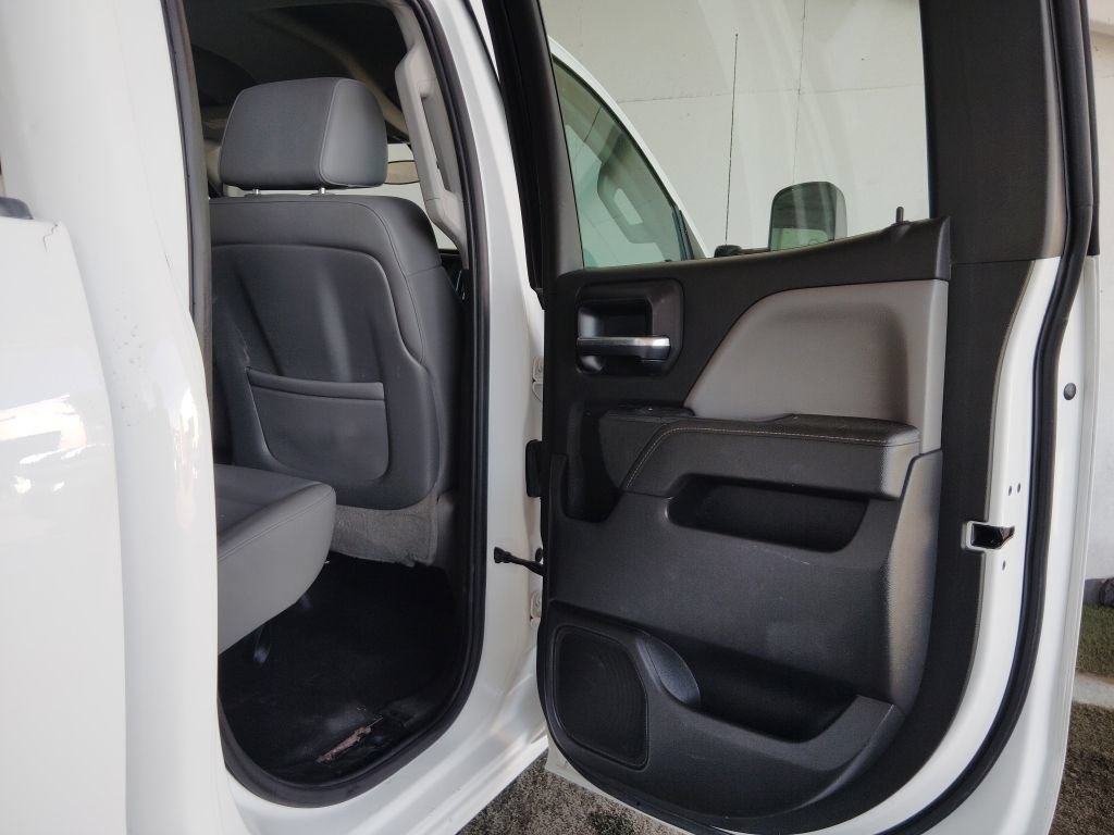 Used 2015 Chevrolet Silverado 3500 W/T AWD/4WD image 13