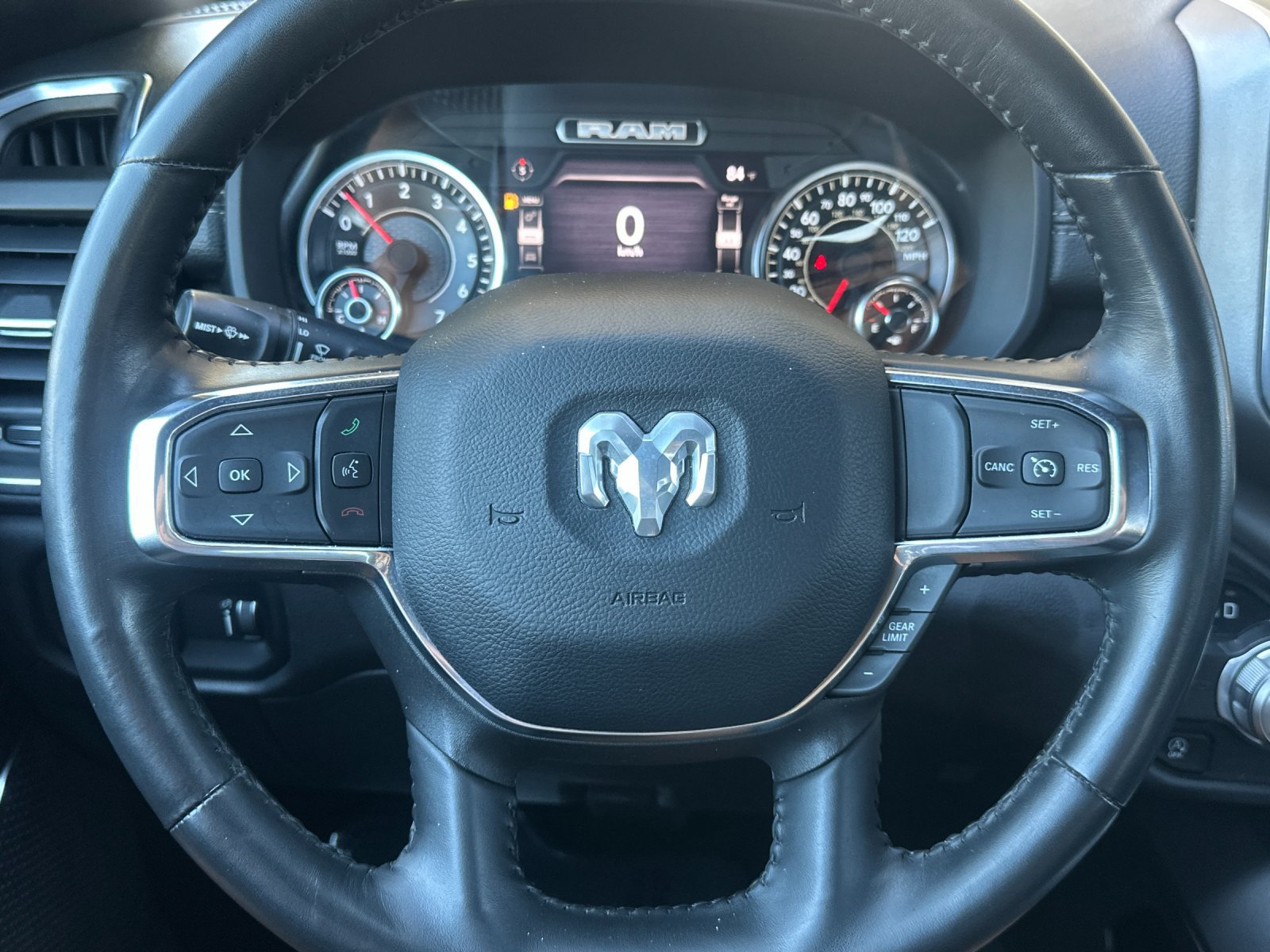 Used 2024 RAM 1500 Laramie RWD image 23