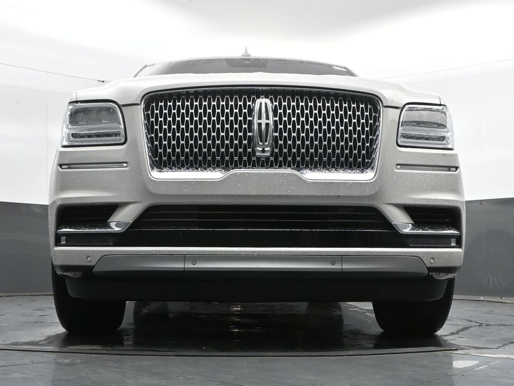 Used 2019 Lincoln Navigator Reserve AWD/4WD image 47