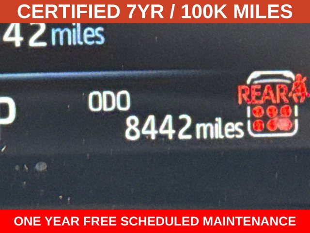 Used 2026 Toyota Sienna LE FWD image 28