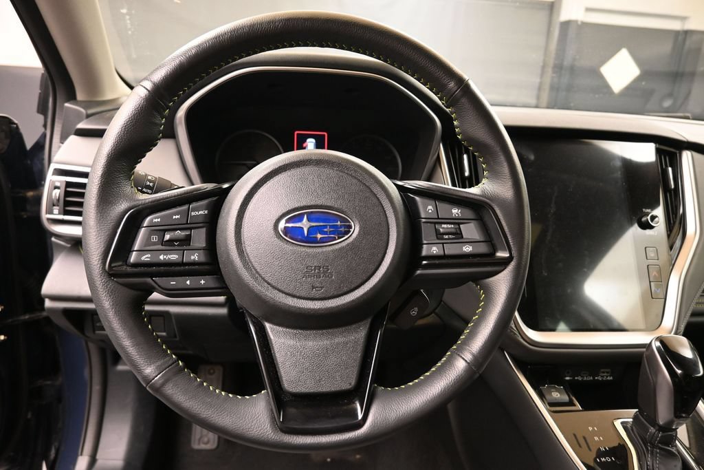 Certified 2025 Subaru Outback Onyx Edition AWD/4WD image 24