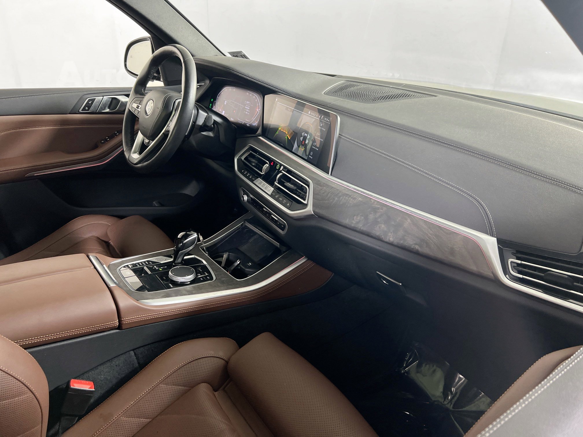 Used 2023 BMW X5 xDrive40i w/ Premium Package image 29