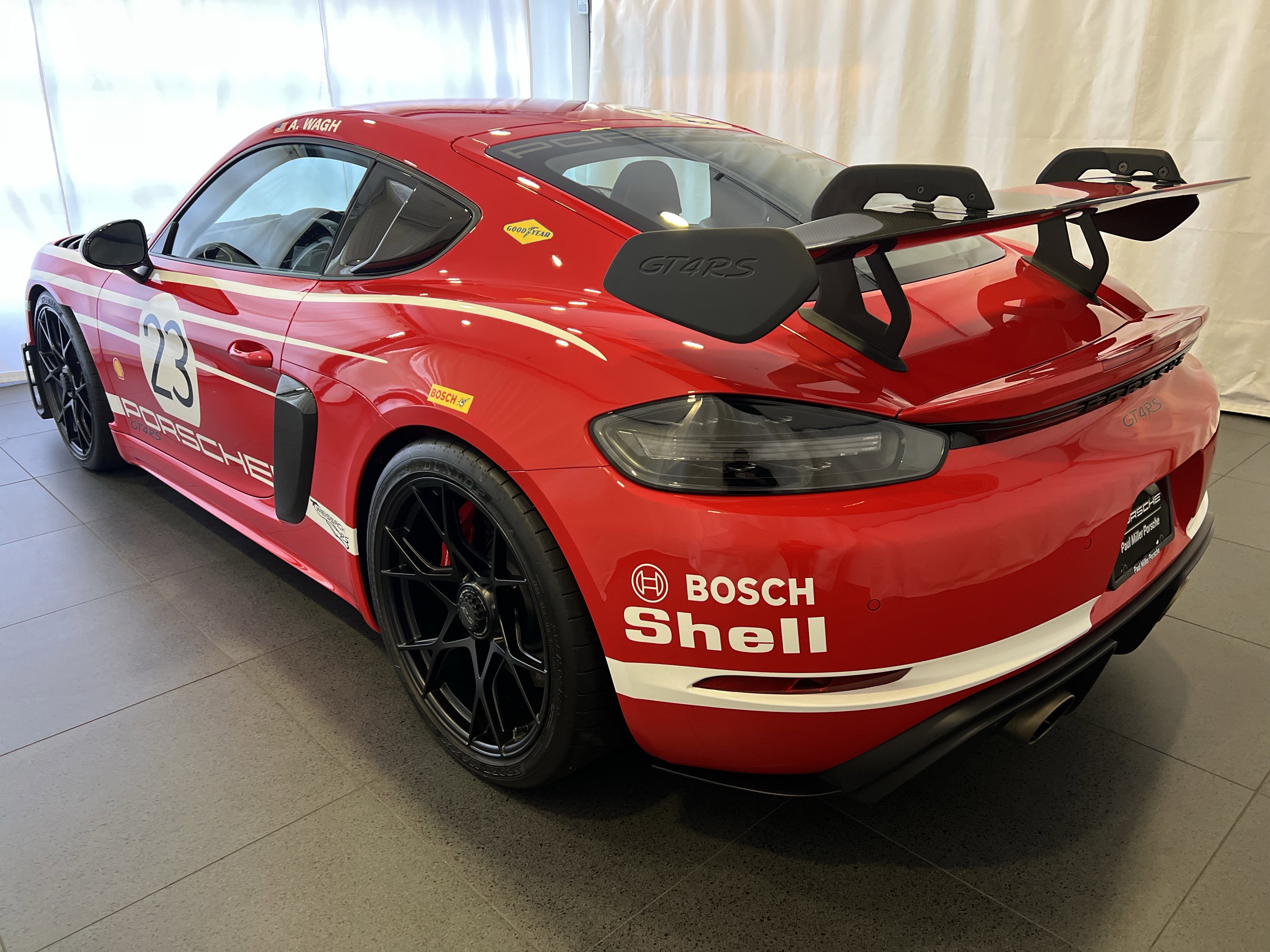 Used 2025 Porsche 718 Cayman GT4 RS image 3