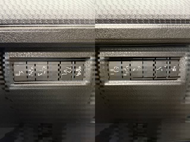 Certified 2025 Toyota Camry SE image 22