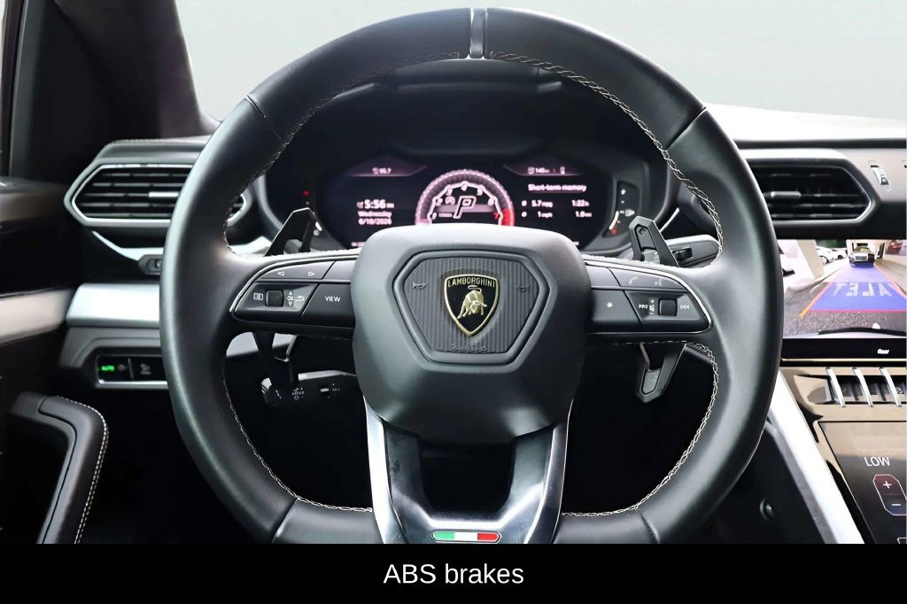 Used 2021 Lamborghini Urus AWD/4WD image 10