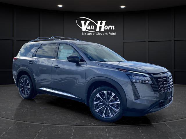 New 2026 Nissan Pathfinder Platinum w/ Accent Package