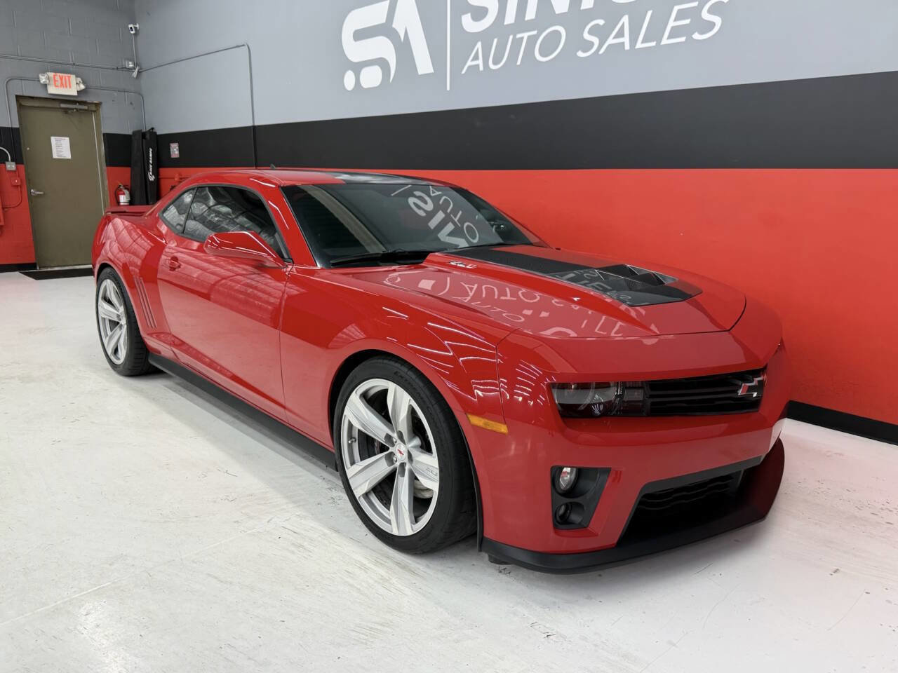 Used 2013 Chevrolet Camaro ZL1 image 33