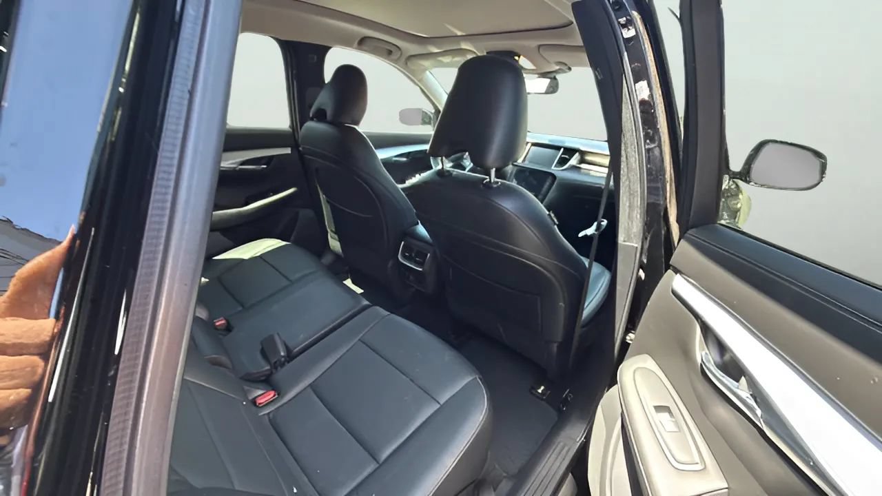 Used 2019 INFINITI QX50 Essential w/ Premium Heat Package AWD/4WD image 5