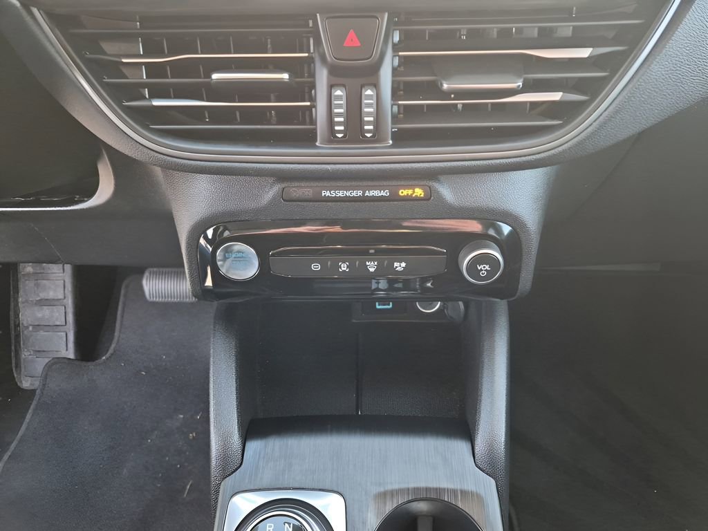 Used 2023 Ford Escape SE FWD image 39