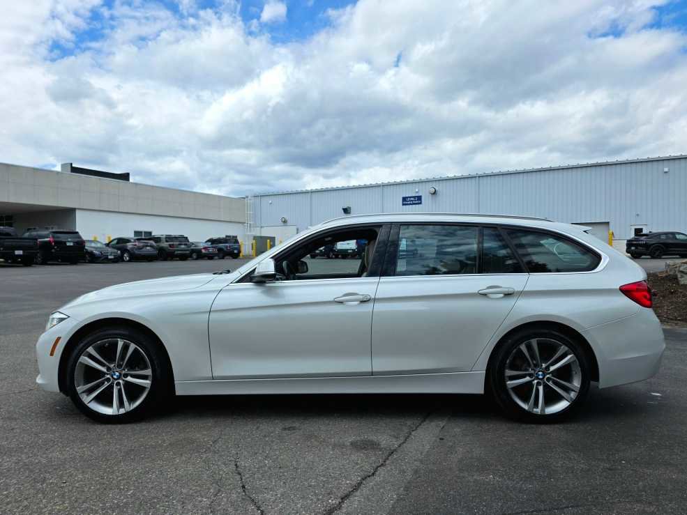 Used 2016 BMW 328i xDrive Wagon image 6