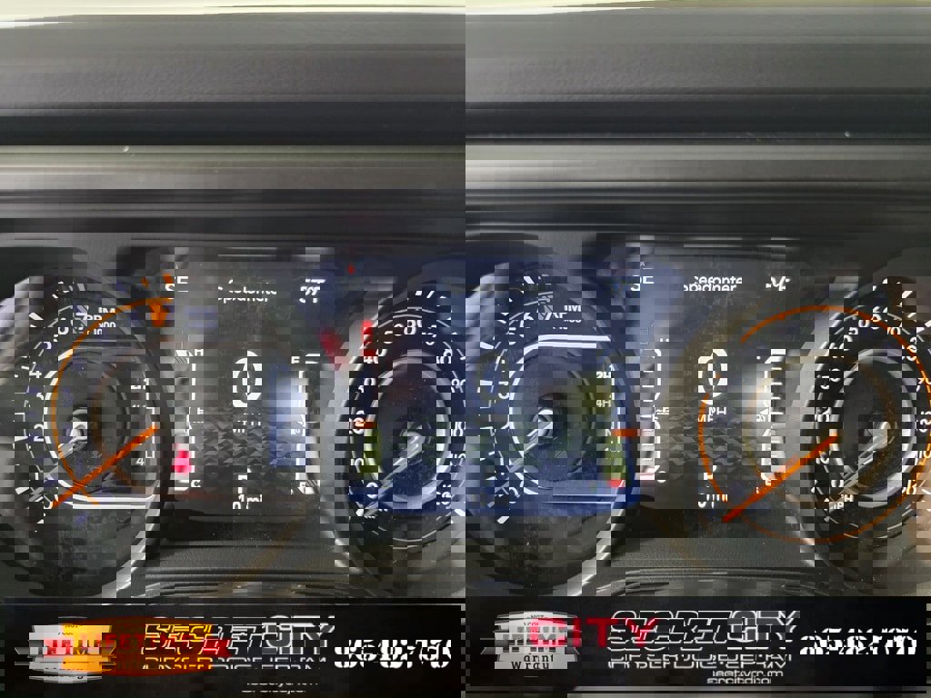 New 2025 Jeep Gladiator Mojave image 18