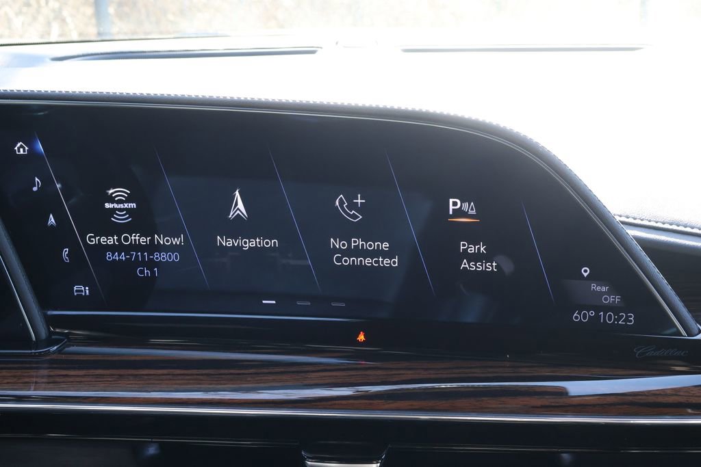 Used 2024 Cadillac Escalade ESV Luxury image 16