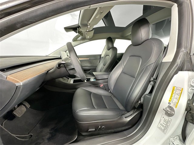 Used 2023 Tesla Model 3 Long Range image 4