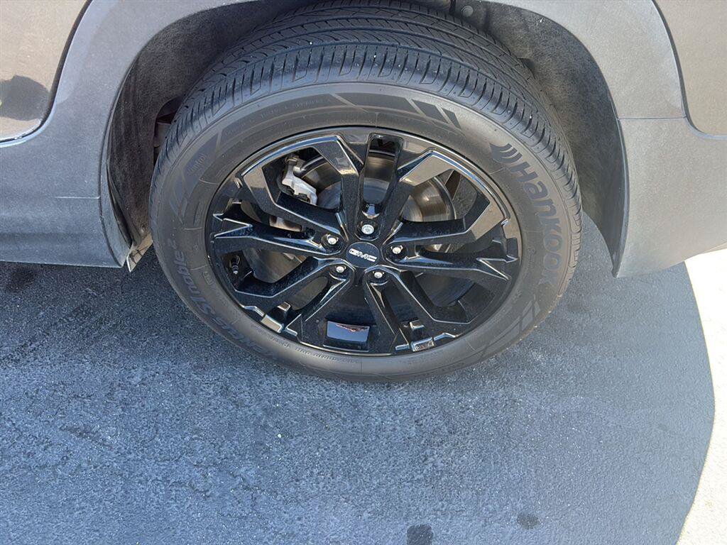 Used 2020 GMC Terrain SLT w/ Preferred Package FWD image 7