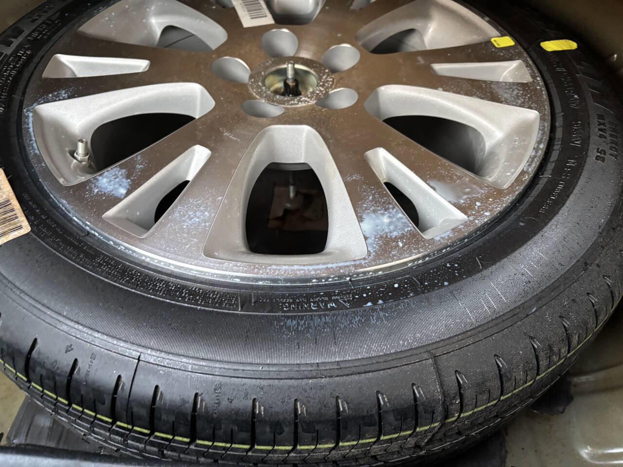 Used 2012 Toyota Avalon image 34