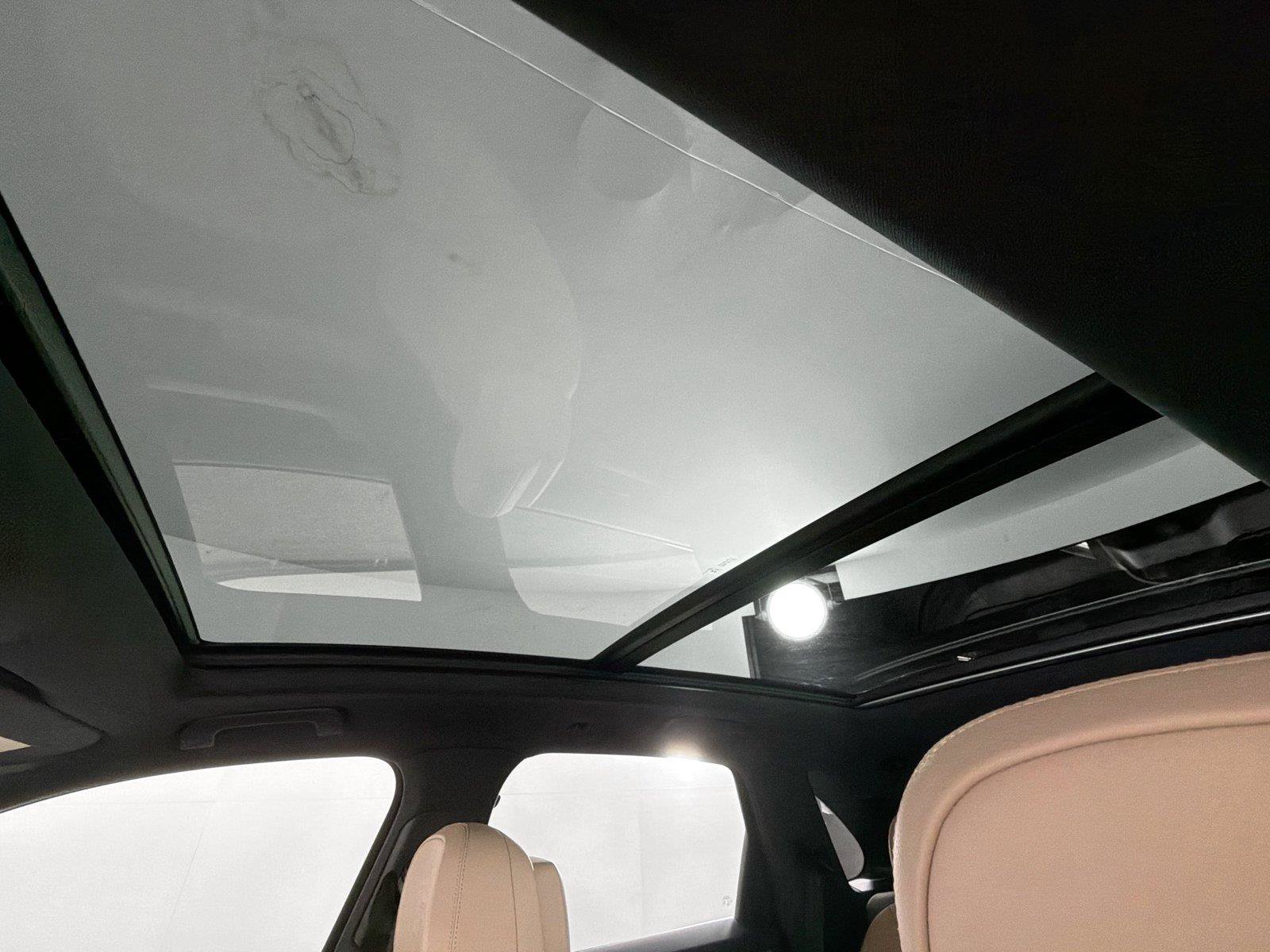 Certified 2026 Porsche Cayenne AWD/4WD image 33