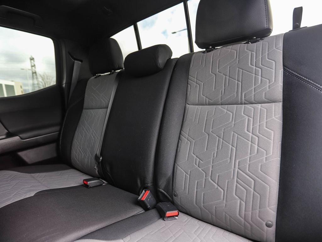 Used 2021 Toyota Tacoma TRD Sport w/ Technology Package RWD image 21