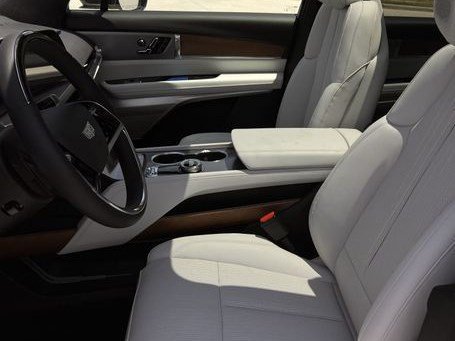 New 2027 Cadillac Vistiq Sport AWD/4WD image 19