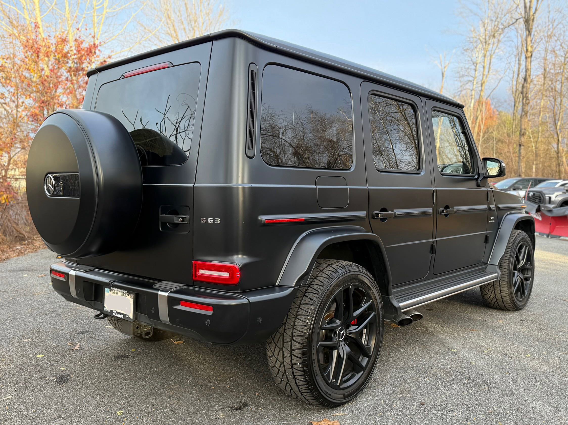 Used 2025 Mercedes-Benz G 63 AMG 4MATIC image 12