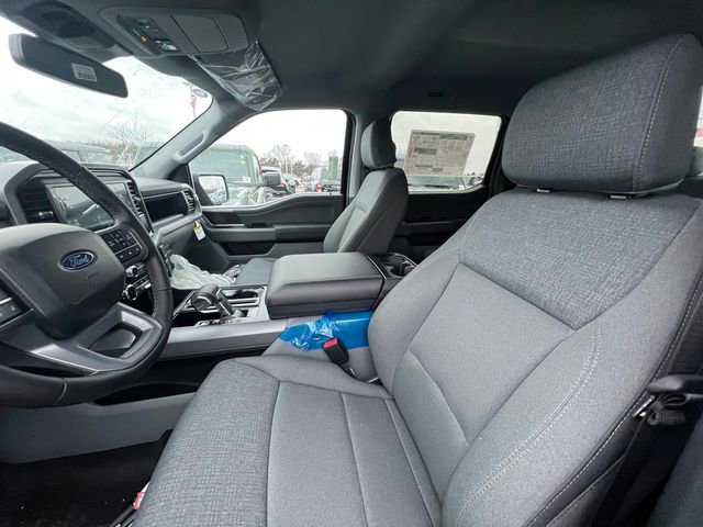 New 2025 Ford F150 Lightning XLT image 11