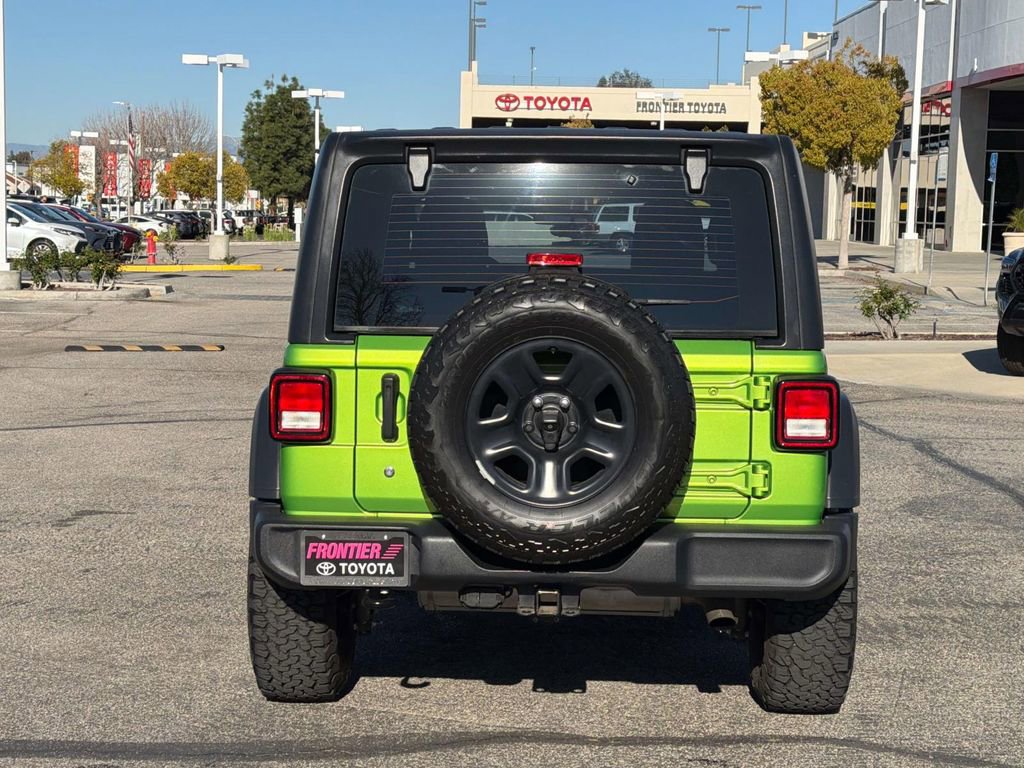 Used 2018 Jeep Wrangler Unlimited Sport image 4
