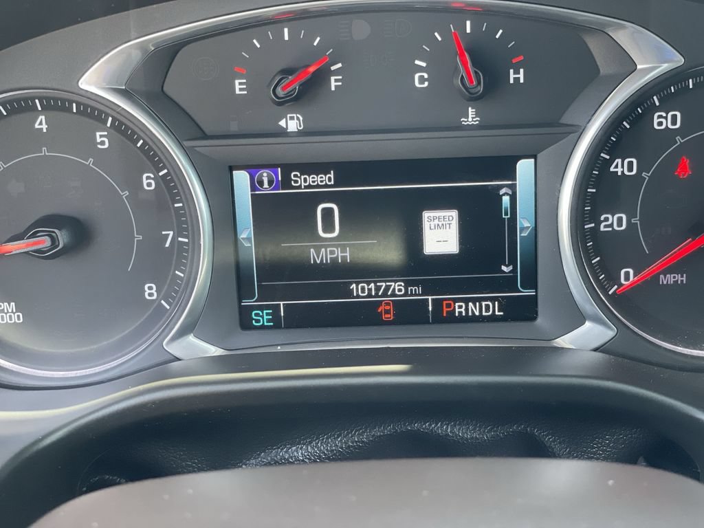 Certified 2018 GMC Acadia SLT w/ LPO, Floor Liner Package FWD image 13