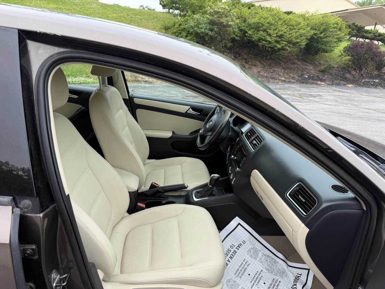 Used 2011 Volkswagen Jetta SE image 10