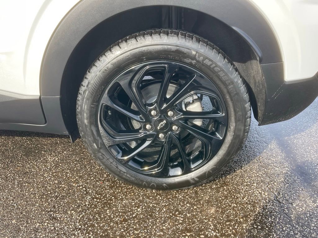 New 2027 Chevrolet Bolt RS image 32