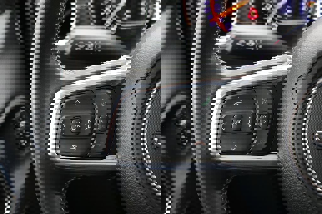 Used 2023 Jeep Wrangler Sahara w/ Cold Weather Group image 19