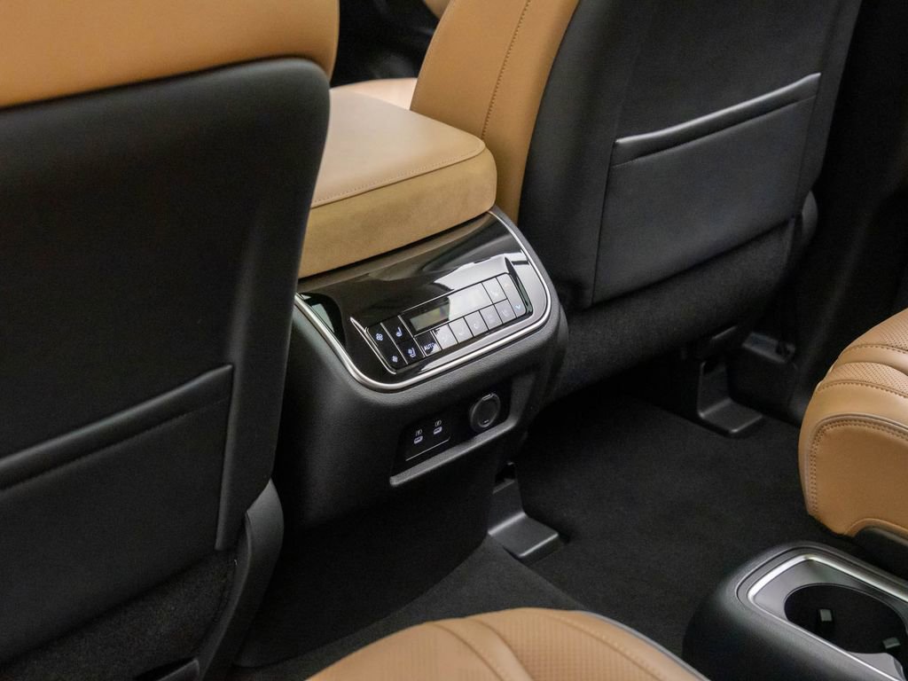 New 2026 INFINITI QX80 Luxe w/ Cargo Package image 19