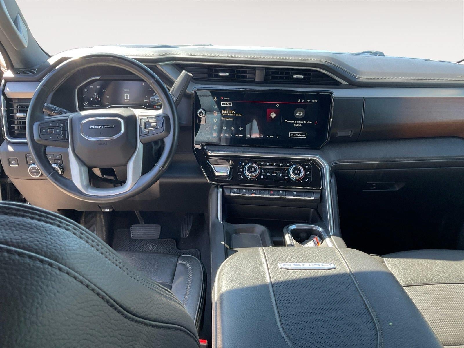 Used 2024 GMC Sierra 3500 Denali w/ Denali Reserve Package AWD/4WD image 10