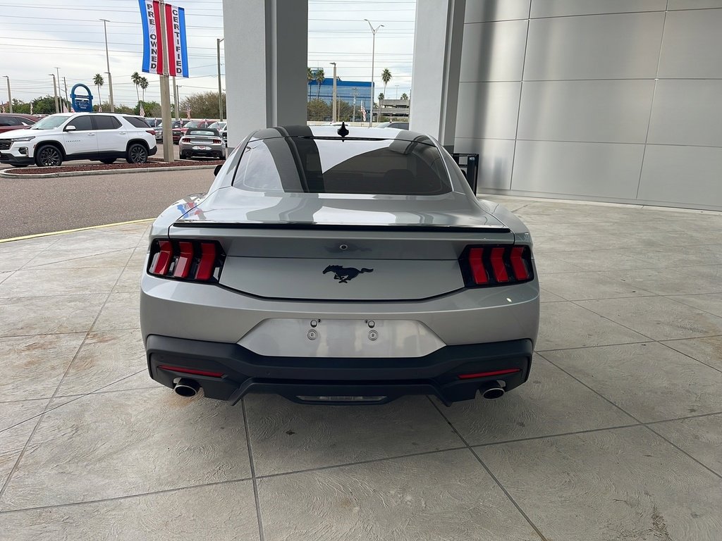 Certified 2024 Ford Mustang Coupe image 6