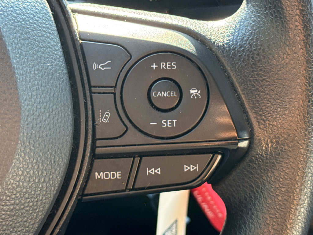 Used 2024 Toyota RAV4 LE FWD image 29