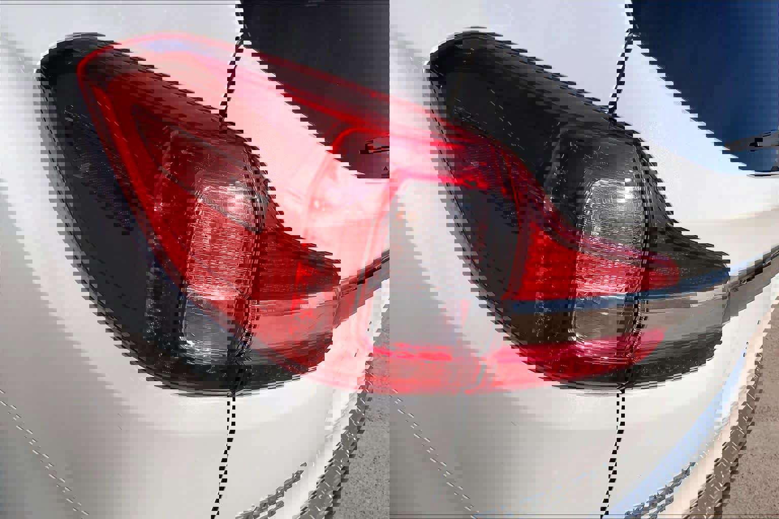 Used 2019 Subaru Ascent Premium w/ Popular Package #4 image 27