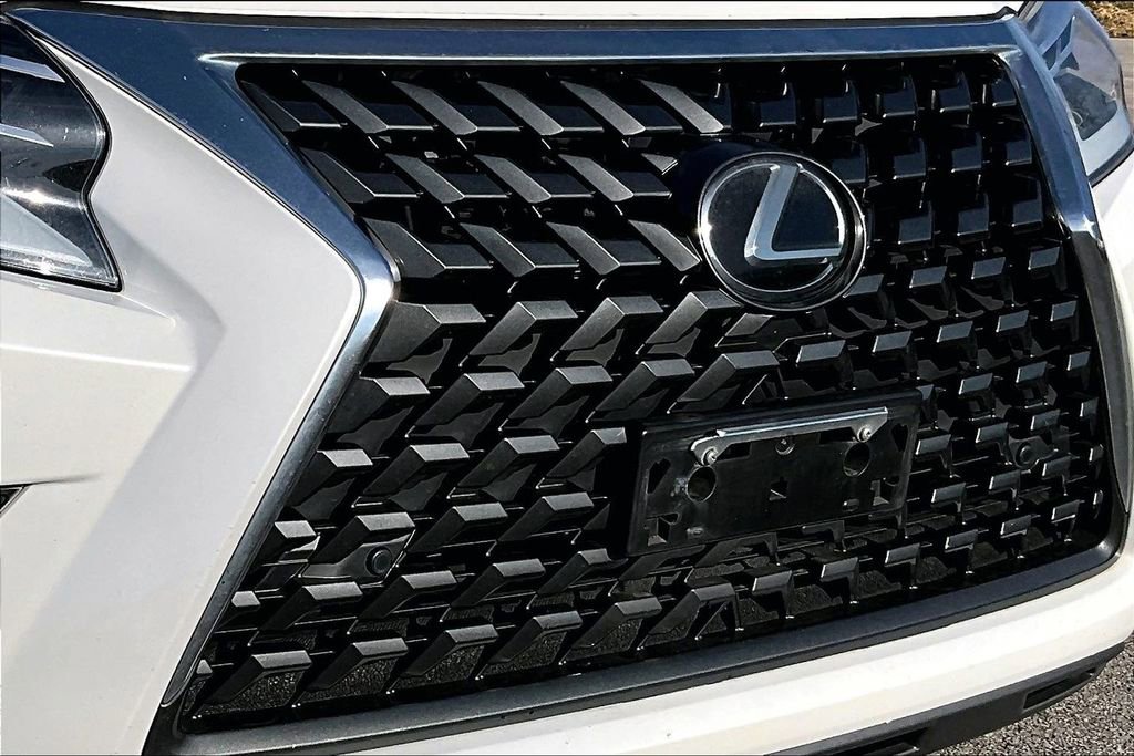 Used 2020 Lexus GX 460 Premium w/ Premium Package image 41