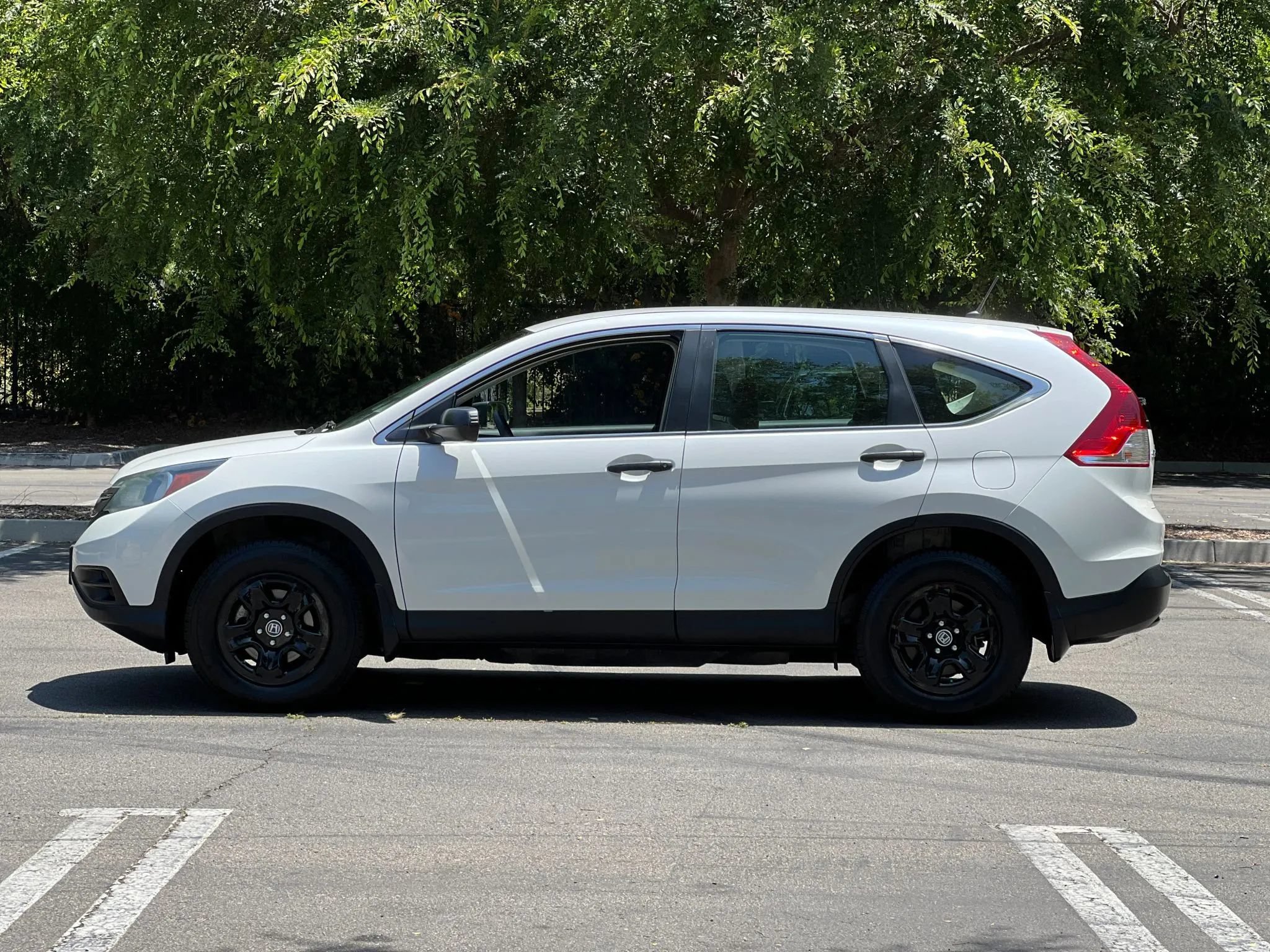 Used 2013 Honda CR-V LX image 6