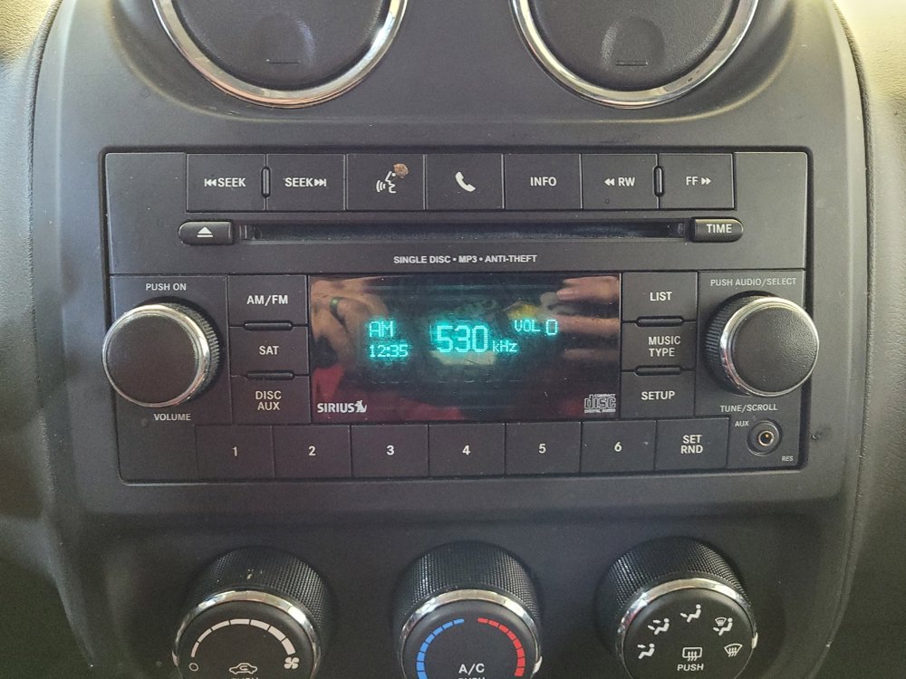 Used 2016 Jeep Patriot Sport image 25