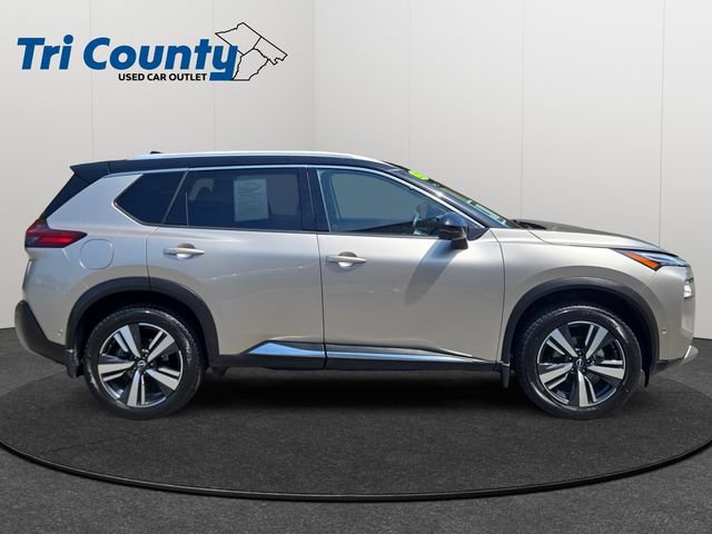 Used 2023 Nissan Rogue Platinum w/ Platinum Premium Package AWD/4WD image 9